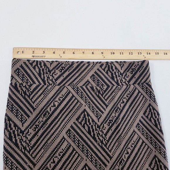 Olivia Blu Geometric Stretch Skirt Women Size Small Textured - Picture 10 of 12